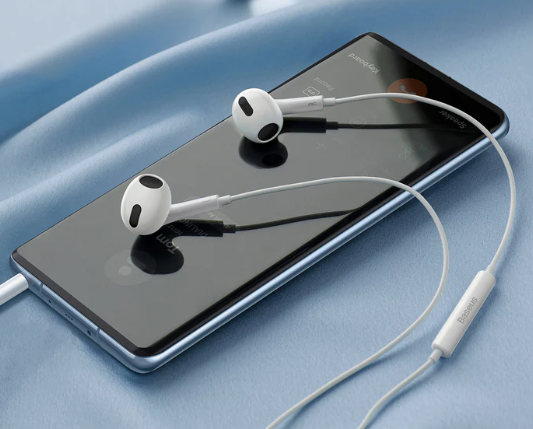 Baseus Encok 3.5mm Lateral In-Ear Wired Earphone H17 White - Image 3