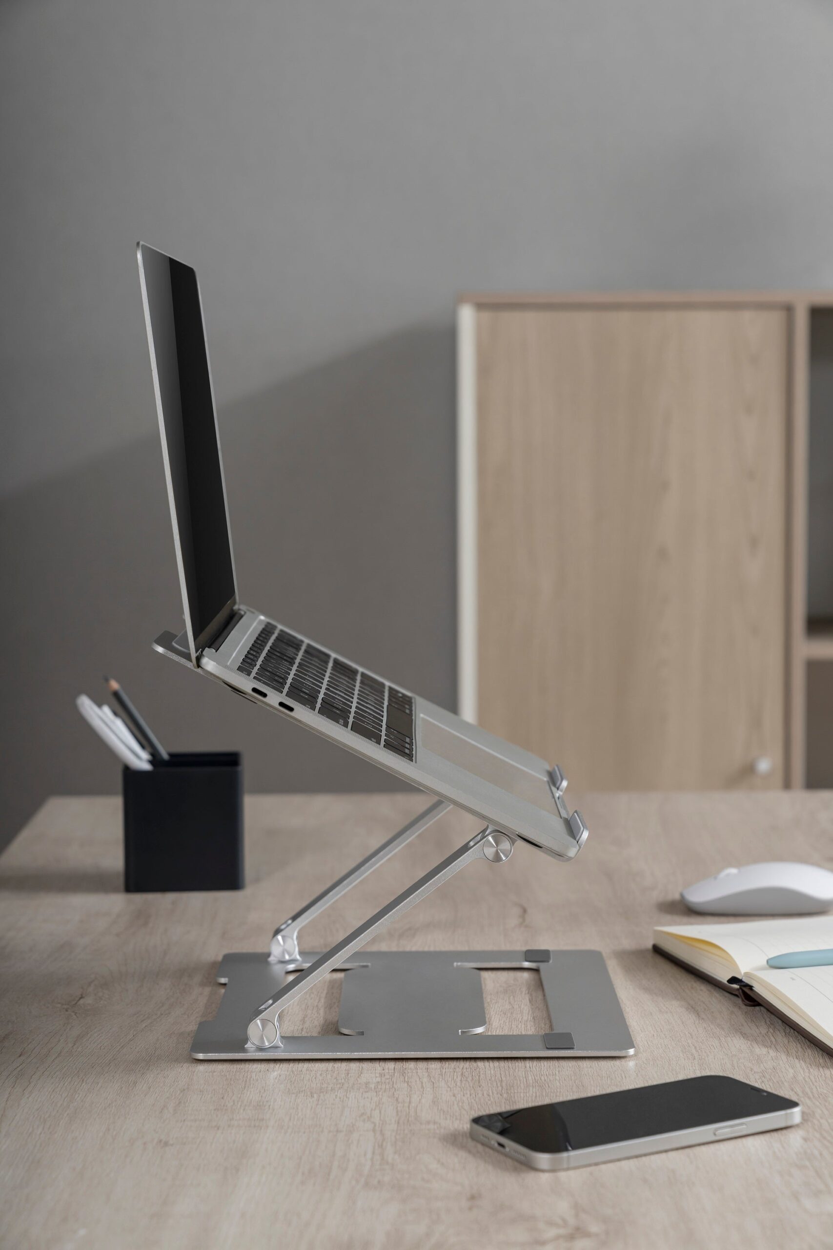 Bracom Foldable Stepless Adjustment Aluminium Riser For Most 11"-17" - Image 5